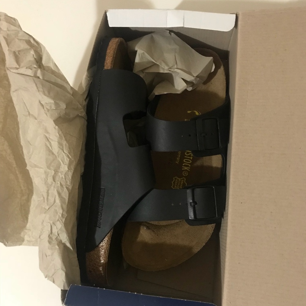 Black Leather Birkenstocks ***NEVER WORN*** - Picture 3 of 4